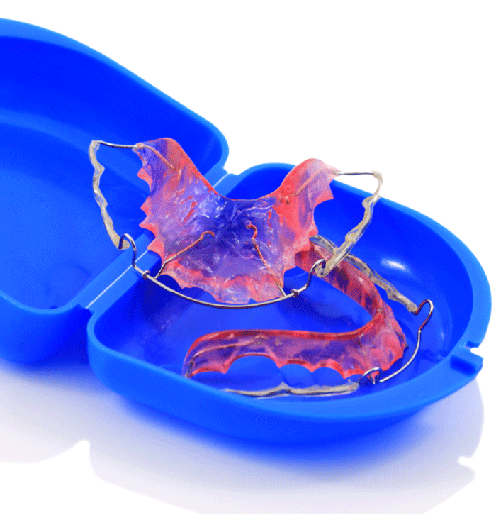 retainer in blue case on white background